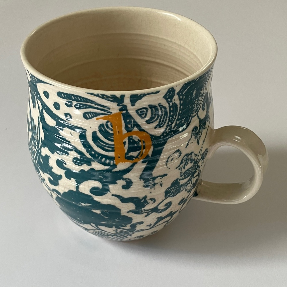 Anthropologie B initial mug